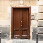 Viale Calascione 7
