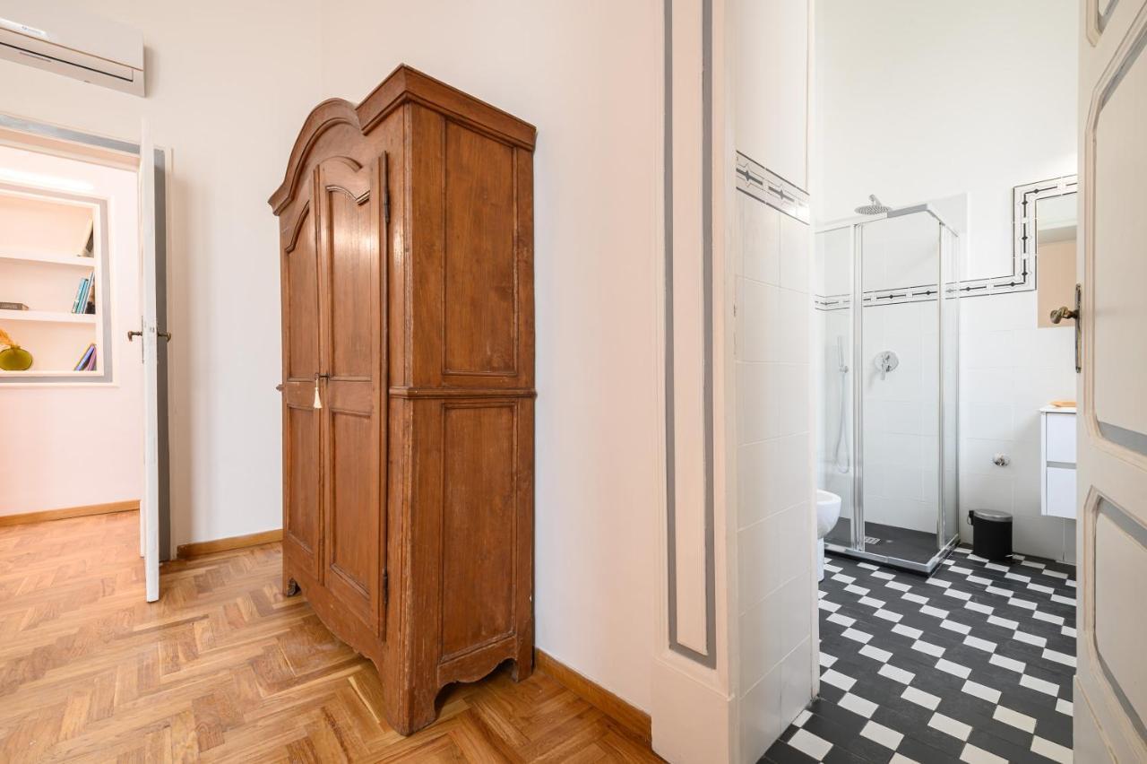 Viale Calascione 7 Apartment